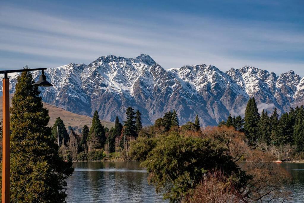 The Beacon - 2 Bedroom Luxe Apartment Queenstown Kültér fotó